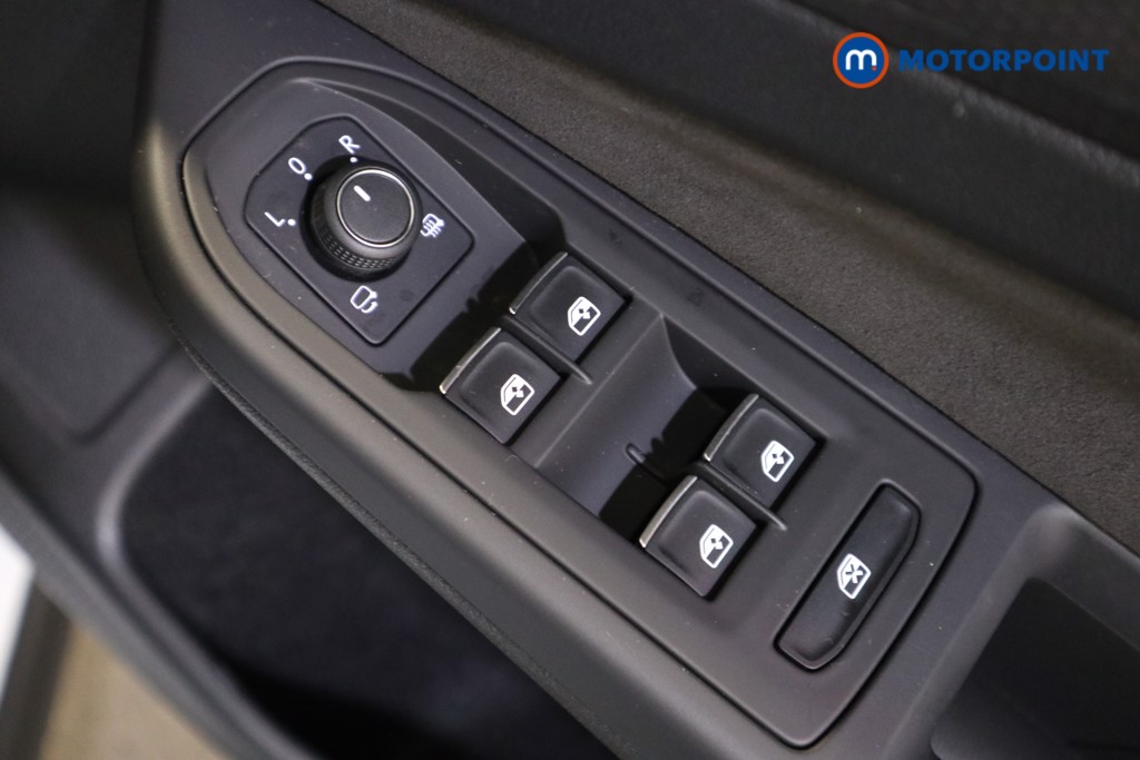 Volkswagen Golf GTI Automatic Petrol Hatchback - Stock Number (1636606) - 16th supplementary image