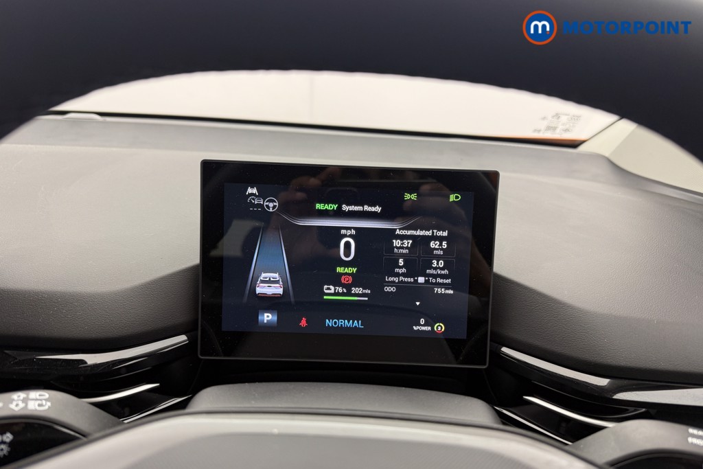 Mg Motor Uk MG4 Trophy Automatic Electric SUV - Stock Number (1636643) - 3rd supplementary image