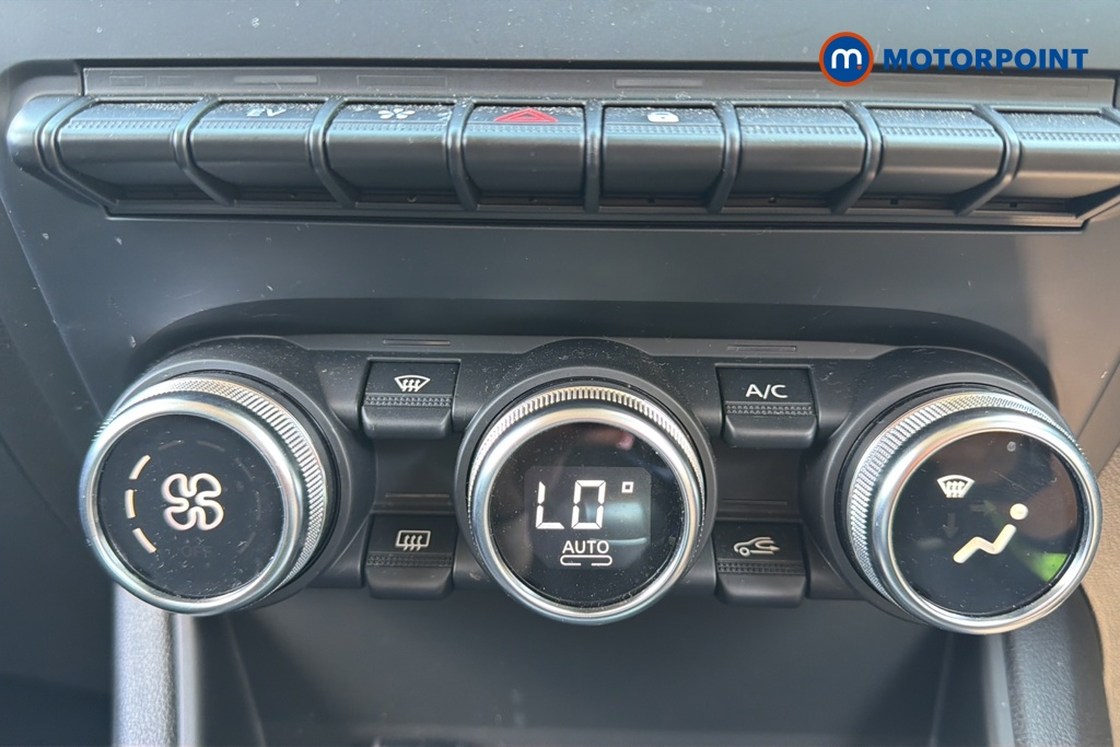 Renault Captur Techno Automatic Petrol-Electric Hybrid SUV - Stock Number (1636842) - 12th supplementary image