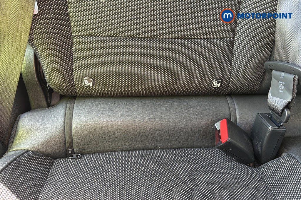 Renault Captur Techno Automatic Petrol-Electric Hybrid SUV - Stock Number (1636842) - 27th supplementary image