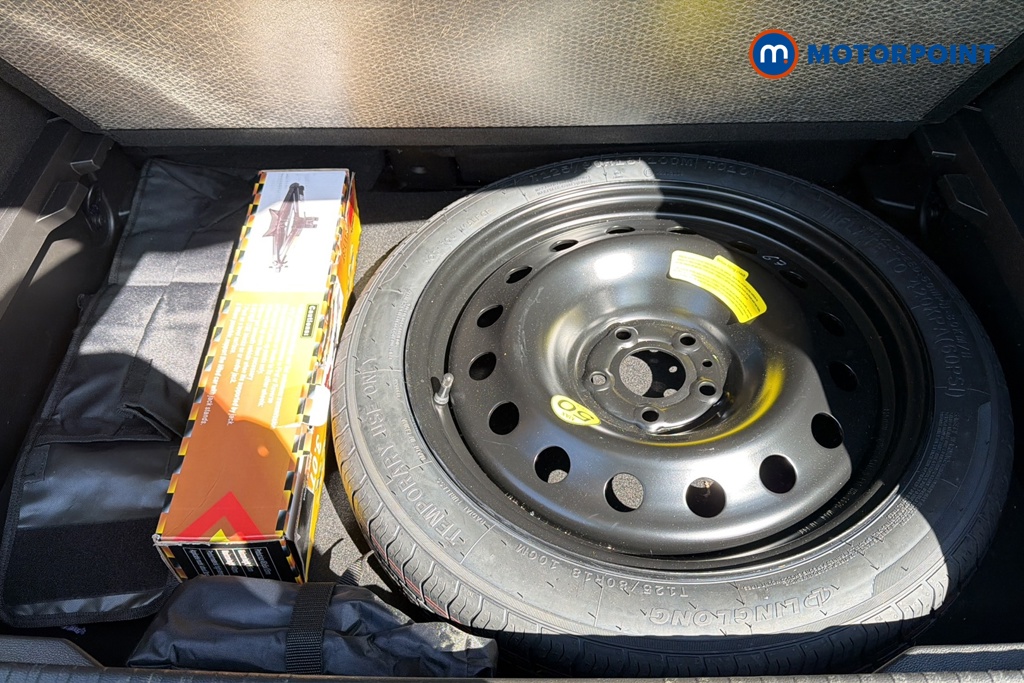 Renault Captur Techno Automatic Petrol-Electric Hybrid SUV - Stock Number (1636842) - 33rd supplementary image