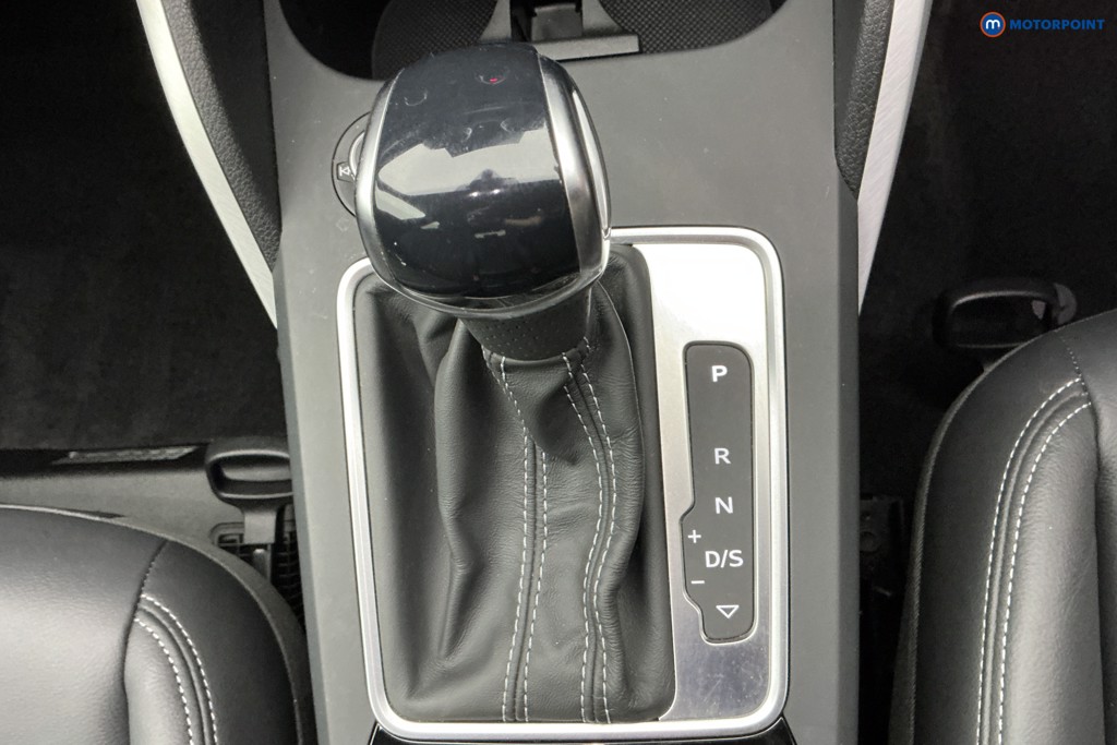 Audi Q2 S Line Automatic Petrol SUV - Stock Number (1636920) - 17th supplementary image