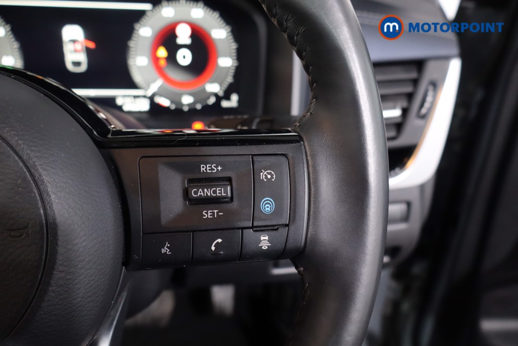 Nissan Qashqai Tekna Automatic Petrol-Electric Hybrid SUV - Stock Number (1637052) - 8th supplementary image