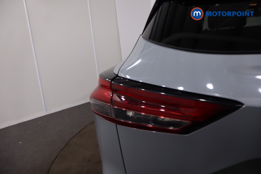 Nissan Qashqai Tekna Automatic Petrol-Electric Hybrid SUV - Stock Number (1637052) - 39th supplementary image