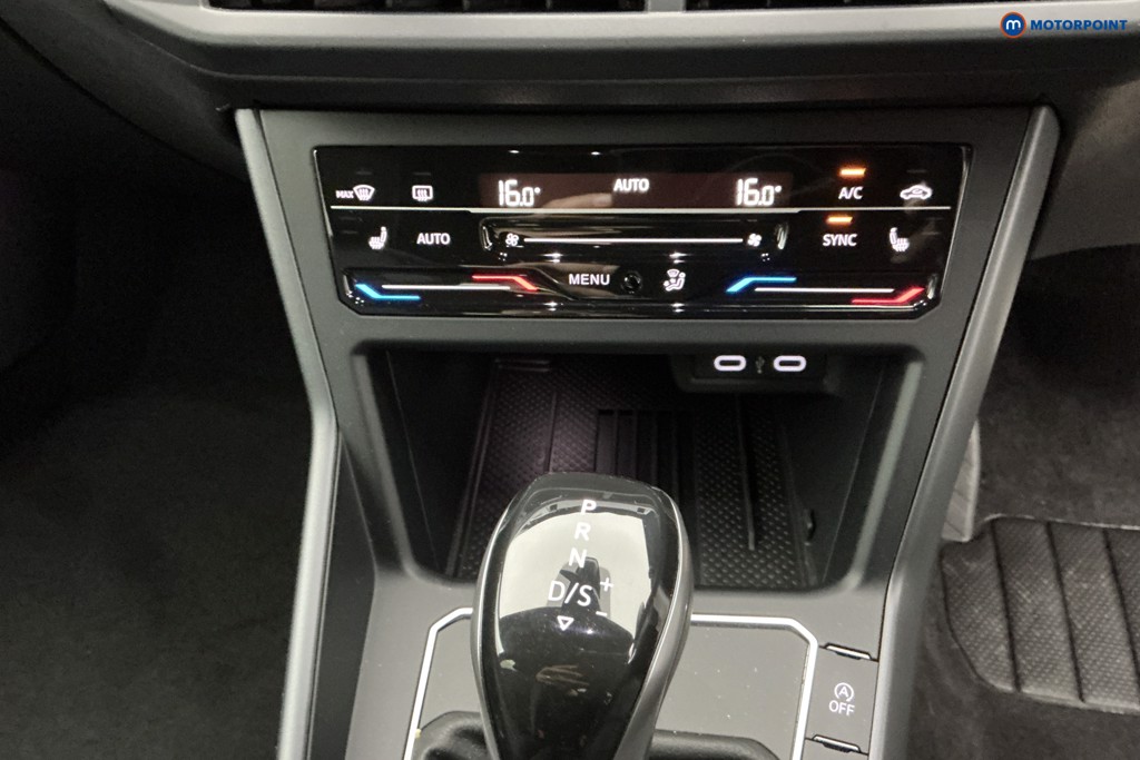 Volkswagen Polo Black Edition Automatic Petrol Hatchback - Stock Number (1637127) - 17th supplementary image