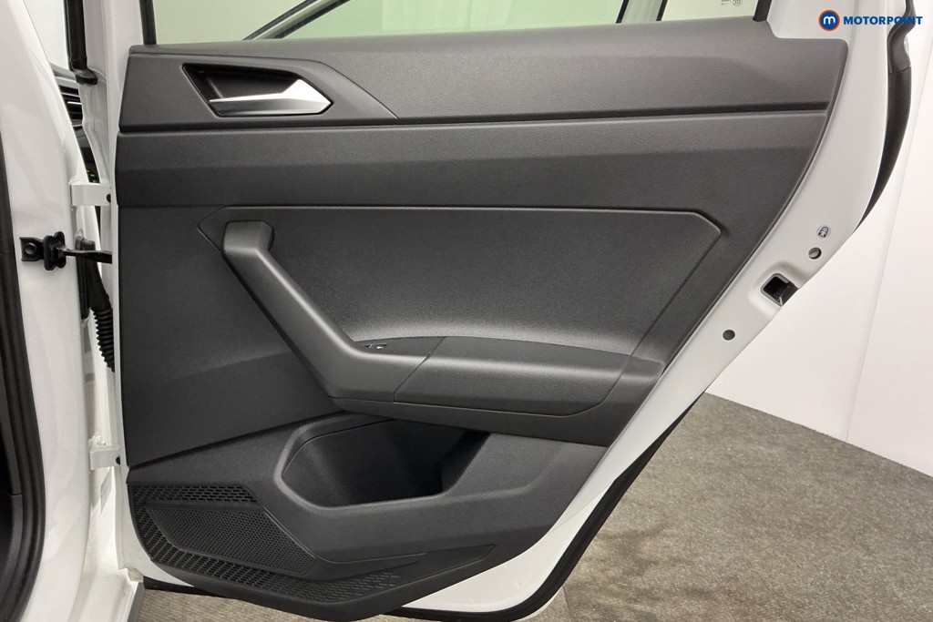 Volkswagen Polo Black Edition Automatic Petrol Hatchback - Stock Number (1637127) - 28th supplementary image