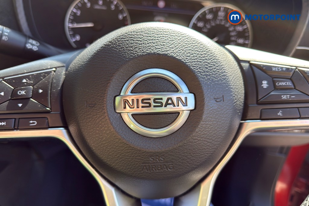 Nissan Juke Tekna-Plus Manual Petrol SUV - Stock Number (1637250) - 5th supplementary image