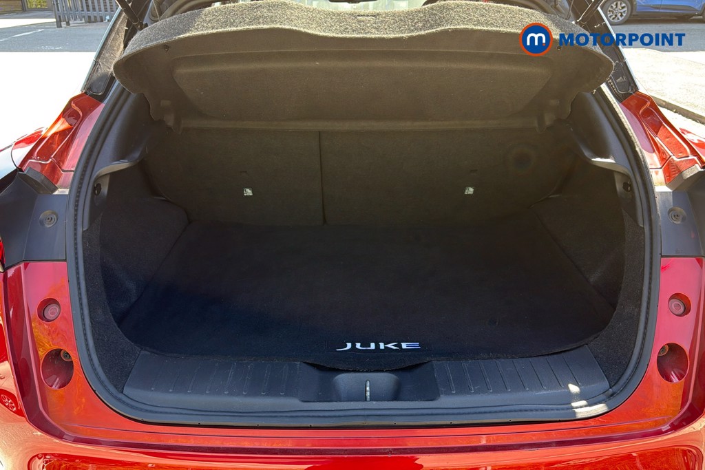 Nissan Juke Tekna-Plus Manual Petrol SUV - Stock Number (1637250) - 33rd supplementary image