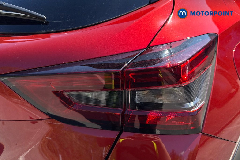 Nissan Juke Tekna-Plus Manual Petrol SUV - Stock Number (1637250) - 38th supplementary image