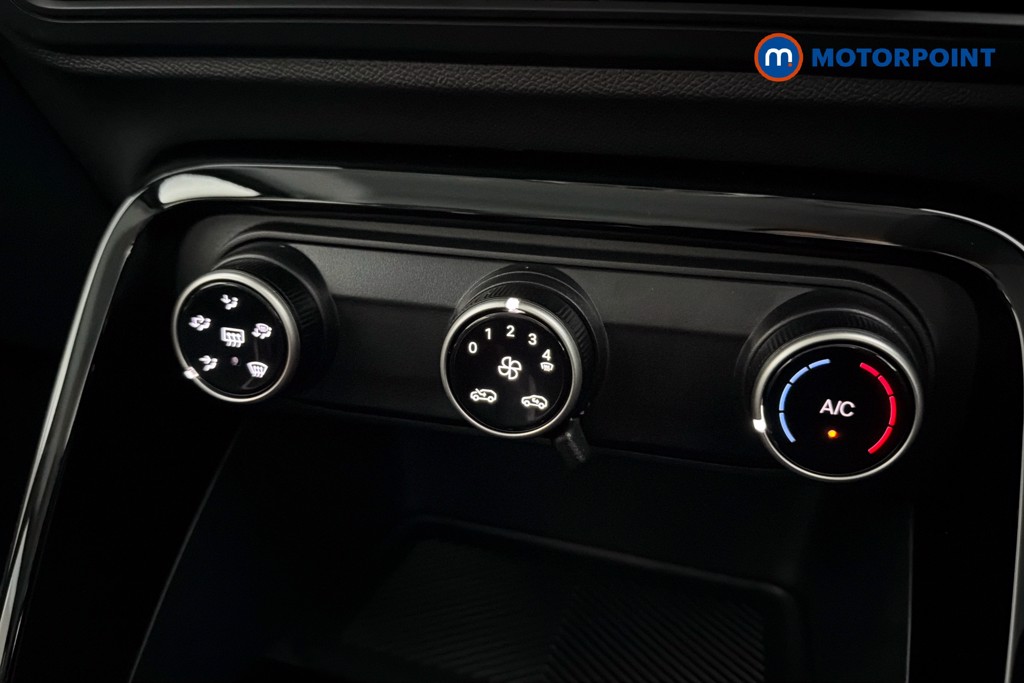 Citroen C3 Plus Automatic Electric Hatchback - Stock Number (1637420) - 12th supplementary image