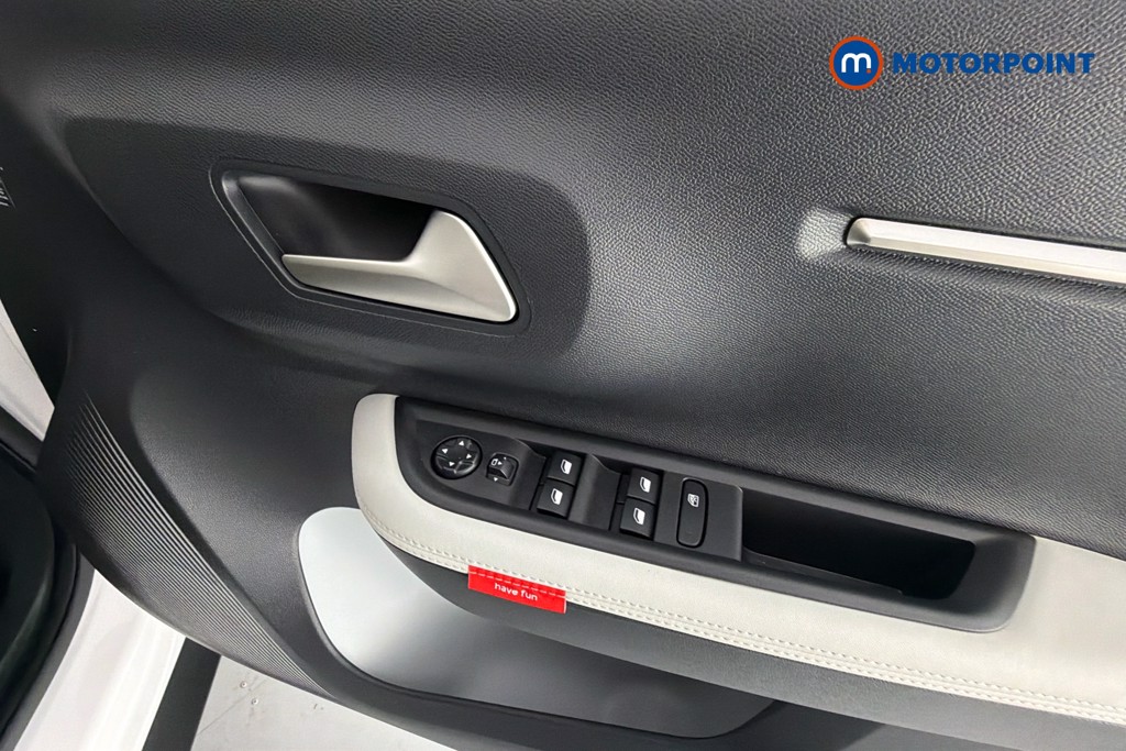 Citroen C3 Plus Automatic Electric Hatchback - Stock Number (1637422) - 19th supplementary image