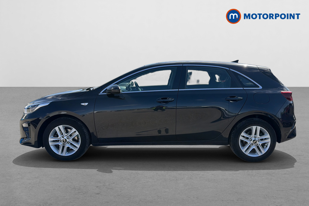 KIA Ceed 2 Nav Manual Diesel Hatchback - Stock Number (1637882) - Drivers side