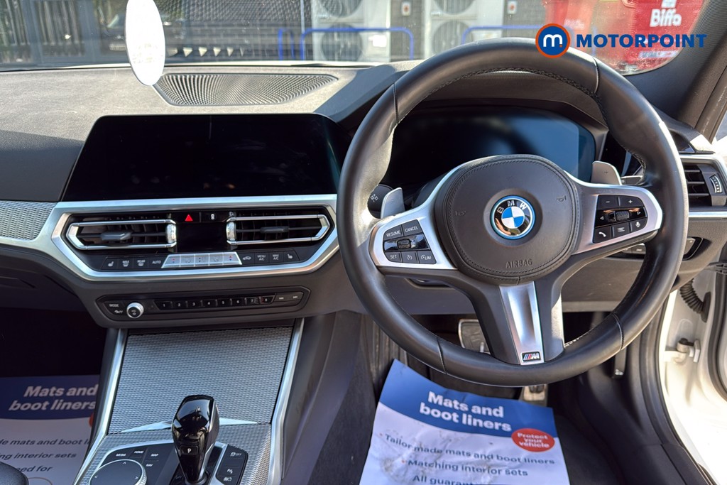 BMW 3 Series M Sport Automatic Petrol Plug-In Hybrid Estate - Stock Number (1638122) - 2nd supplementary image
