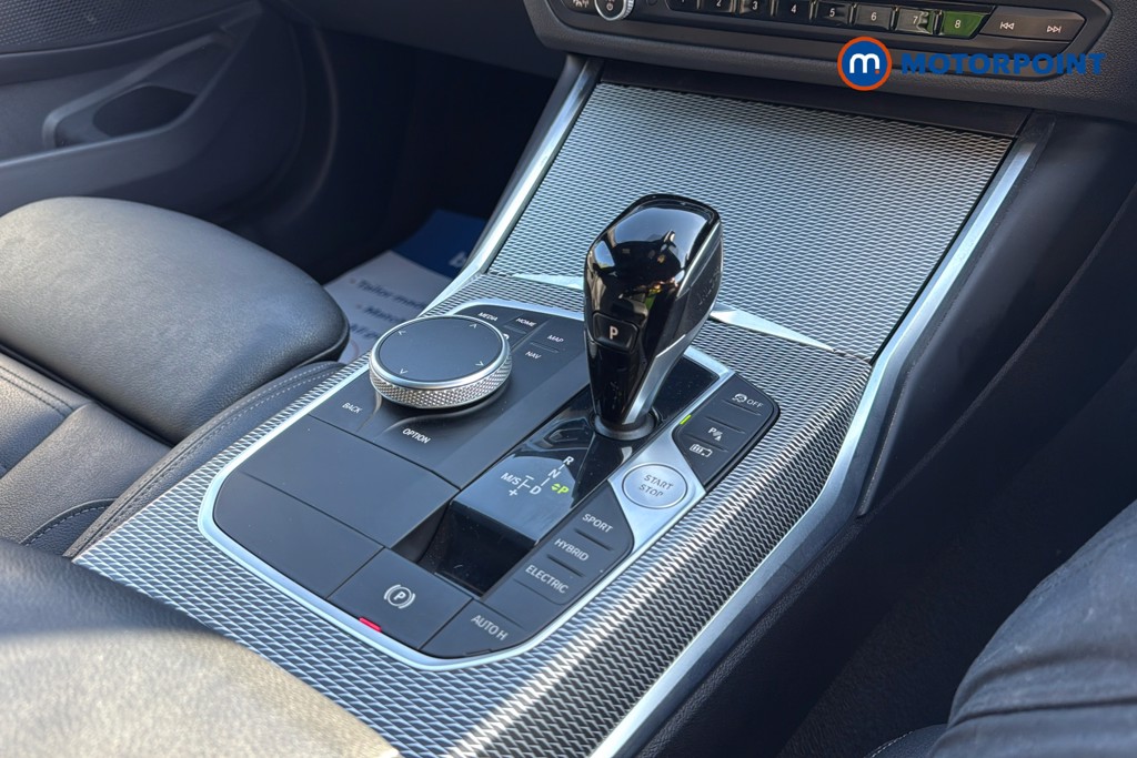 BMW 3 Series M Sport Automatic Petrol Plug-In Hybrid Estate - Stock Number (1638122) - 15th supplementary image