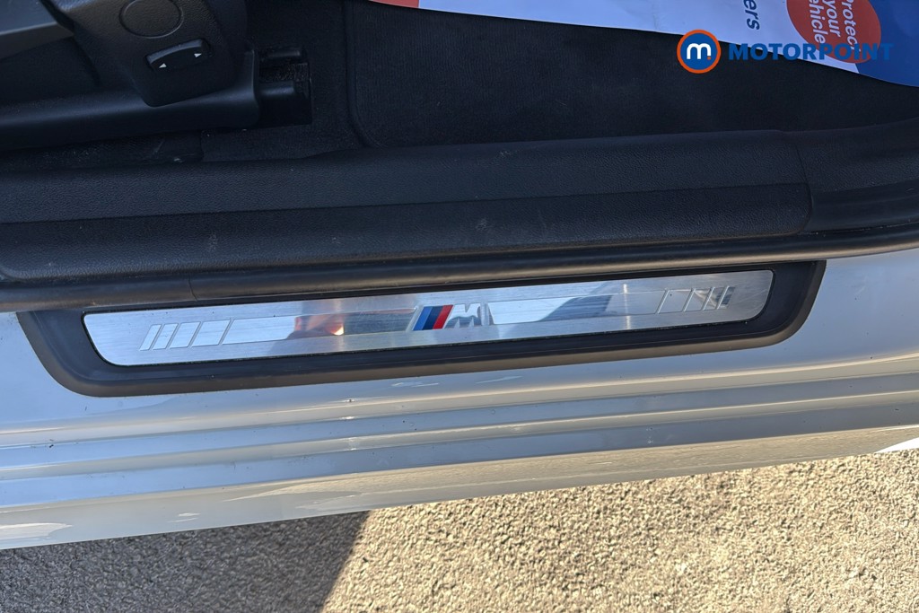 BMW 3 Series M Sport Automatic Petrol Plug-In Hybrid Estate - Stock Number (1638122) - 27th supplementary image