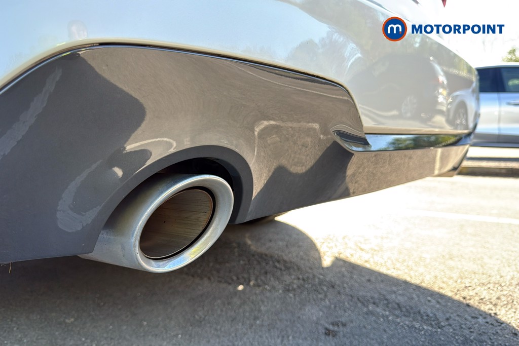 BMW 3 Series M Sport Automatic Petrol Plug-In Hybrid Estate - Stock Number (1638122) - 39th supplementary image