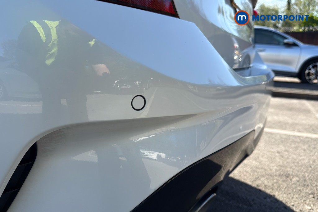 BMW 3 Series M Sport Automatic Petrol Plug-In Hybrid Estate - Stock Number (1638122) - 40th supplementary image