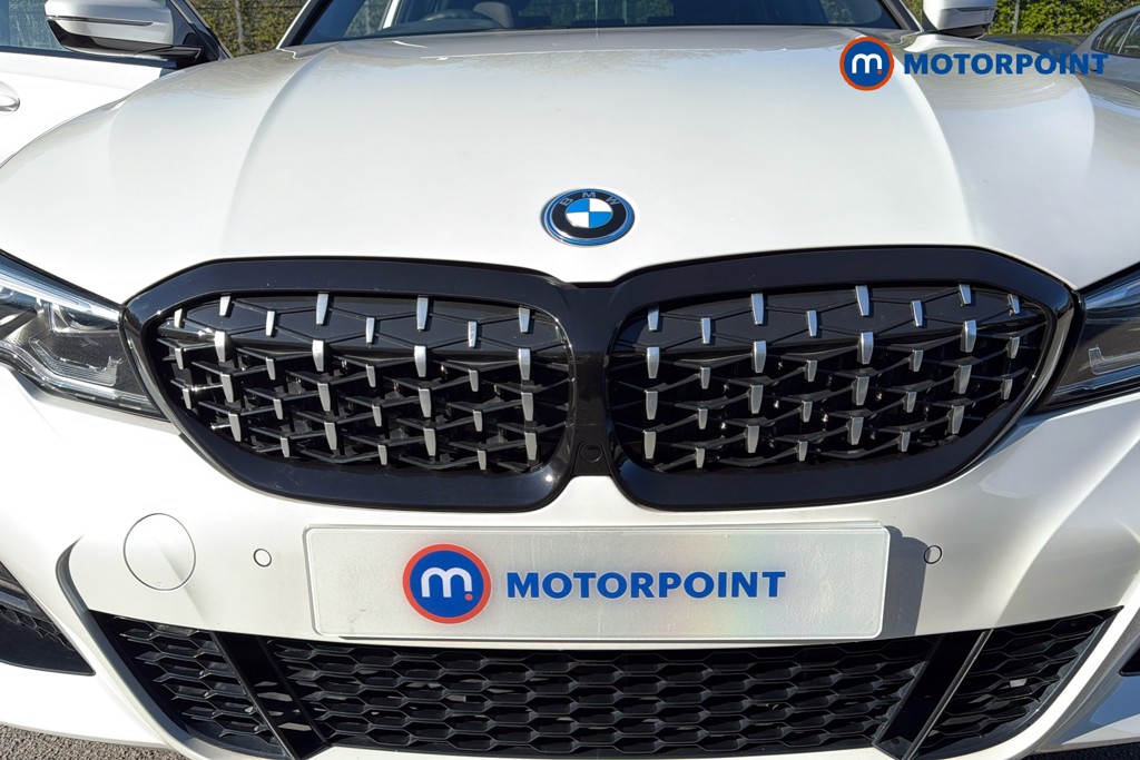 BMW 3 Series M Sport Automatic Petrol Plug-In Hybrid Estate - Stock Number (1638122) - 45th supplementary image