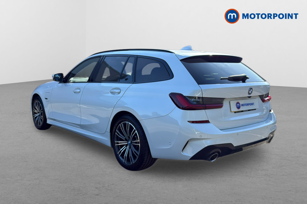 BMW 3 Series M Sport Automatic Petrol Plug-In Hybrid Estate - Stock Number (1638122) - Passenger side rear corner