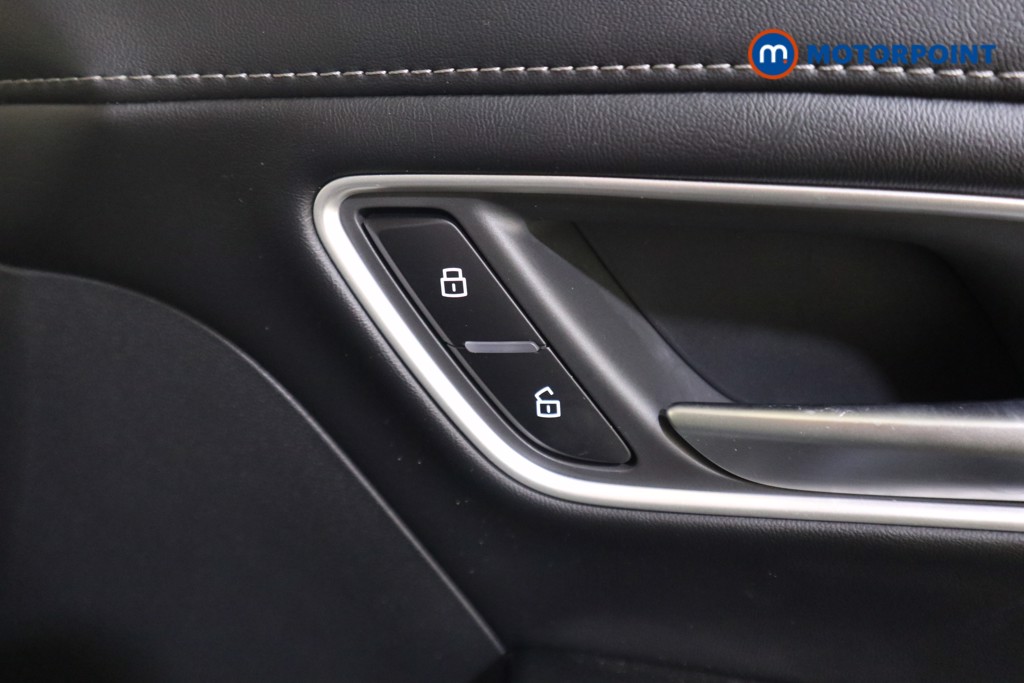 Mg Motor Uk ZS Trophy Automatic Petrol-Electric Hybrid SUV - Stock Number (1618378) - 14th supplementary image