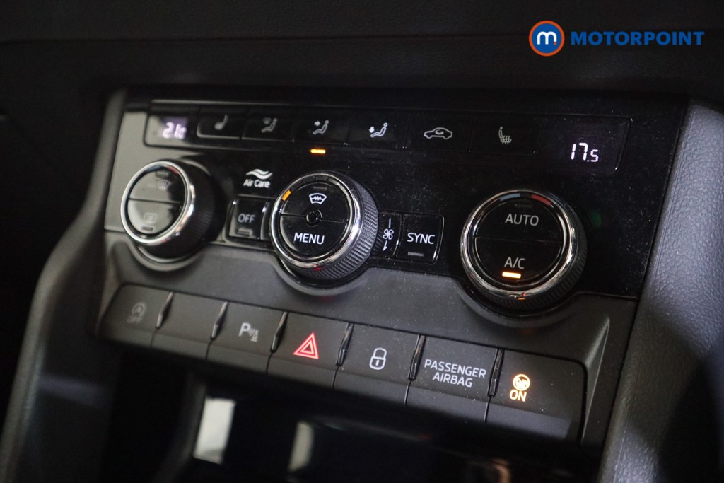Skoda Karoq Sportline Edition Automatic Petrol SUV - Stock Number (1620981) - 8th supplementary image