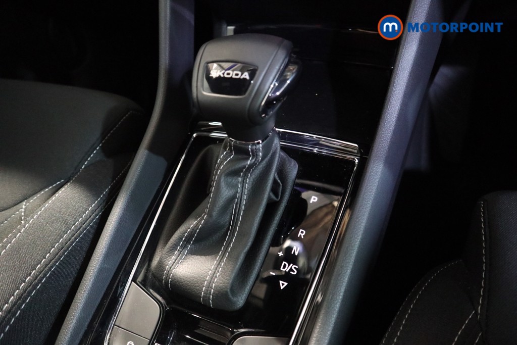 Skoda Karoq Sportline Edition Automatic Petrol SUV - Stock Number (1620981) - 10th supplementary image