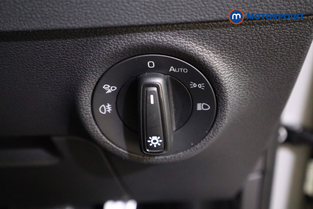 Skoda Karoq Sportline Edition Automatic Petrol SUV - Stock Number (1620981) - 13th supplementary image