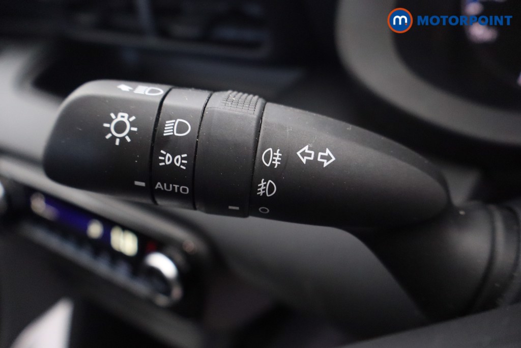 Toyota Yaris Icon Automatic Petrol-Electric Hybrid Hatchback - Stock Number (1621231) - 18th supplementary image