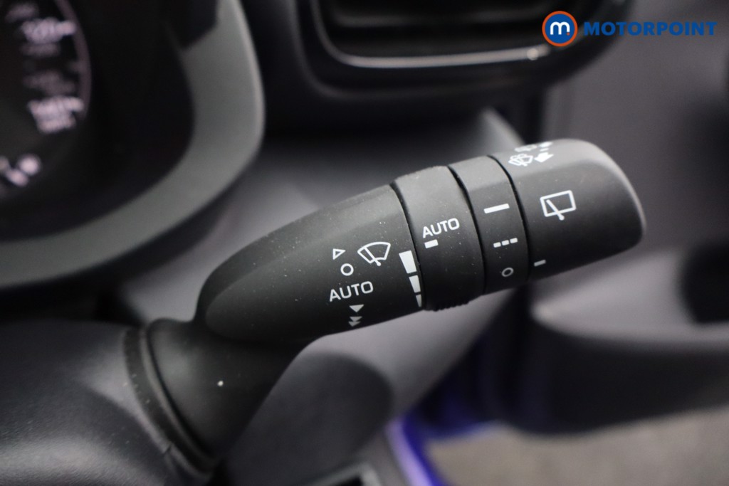 Toyota Yaris Icon Automatic Petrol-Electric Hybrid Hatchback - Stock Number (1621231) - 19th supplementary image