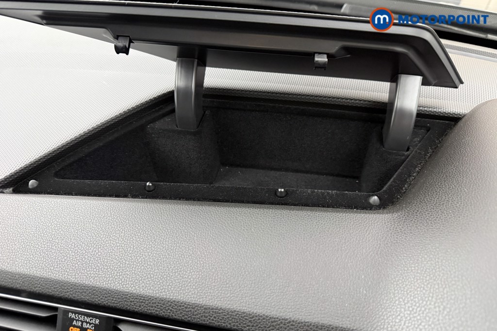 Volkswagen Tiguan Allspace Life Automatic Petrol SUV - Stock Number (1626246) - 7th supplementary image