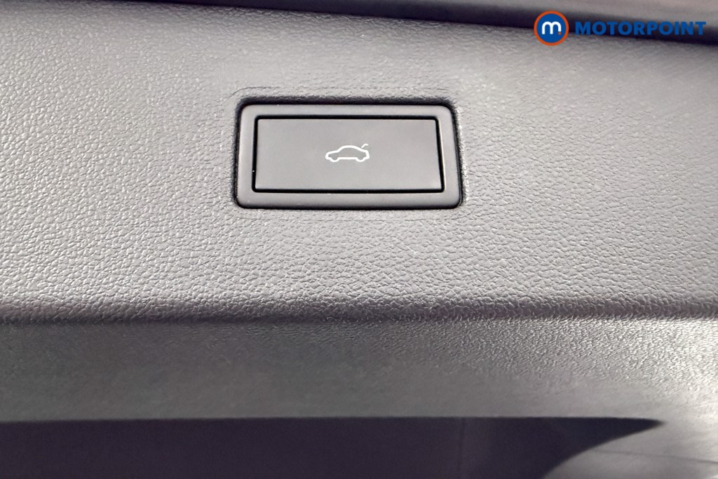 Volkswagen Tiguan Allspace Life Automatic Petrol SUV - Stock Number (1626246) - 24th supplementary image