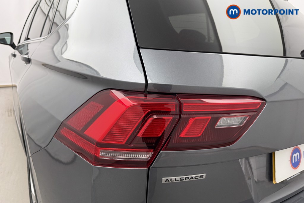 Volkswagen Tiguan Allspace Life Automatic Petrol SUV - Stock Number (1626246) - 25th supplementary image