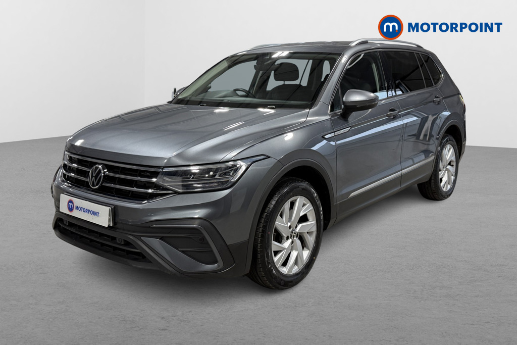 Volkswagen Tiguan Allspace Life Automatic Petrol SUV - Stock Number (1626246) - Passenger side front corner