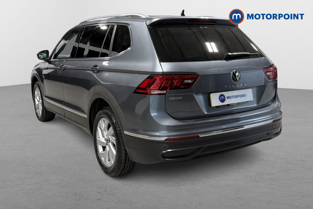 Volkswagen Tiguan Allspace Life Automatic Petrol SUV - Stock Number (1626246) - Passenger side rear corner