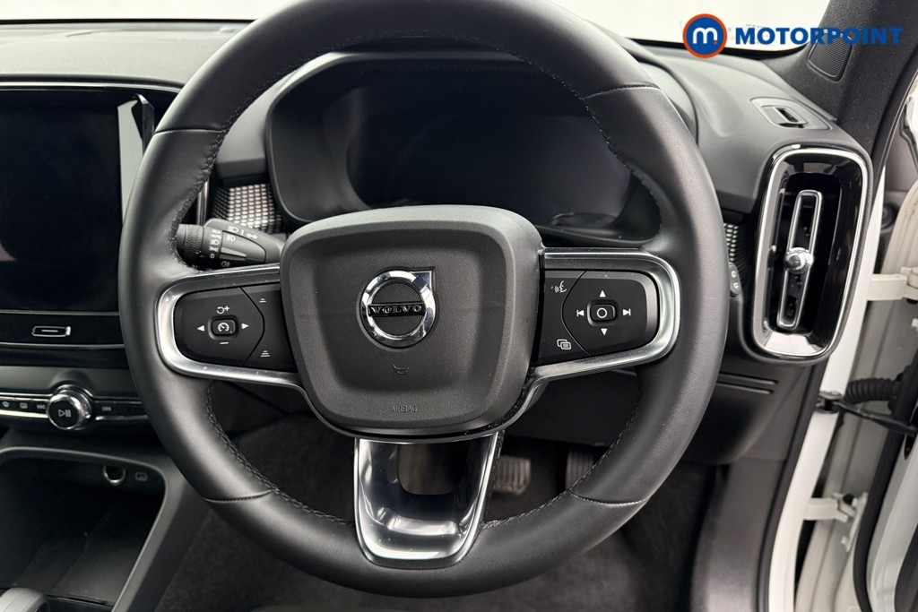Volvo Xc40 Plus Automatic Petrol SUV - Stock Number (1626257) - 2nd supplementary image