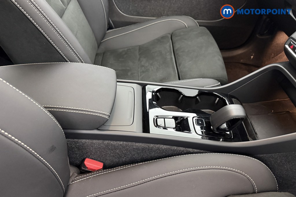 Volvo Xc40 Plus Automatic Petrol SUV - Stock Number (1626257) - 11th supplementary image