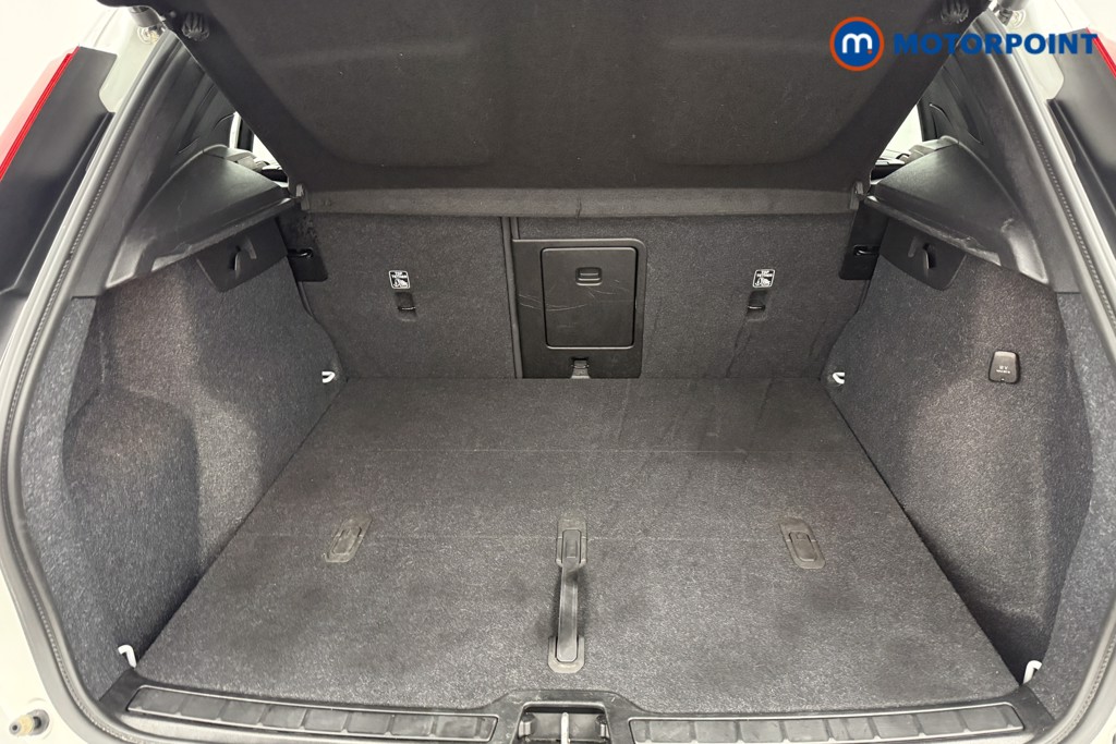 Volvo Xc40 Plus Automatic Petrol SUV - Stock Number (1626257) - 22nd supplementary image