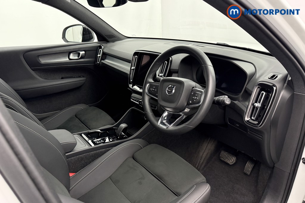 Volvo Xc40 Plus Automatic Petrol SUV - Stock Number (1626257) - 1st supplementary image