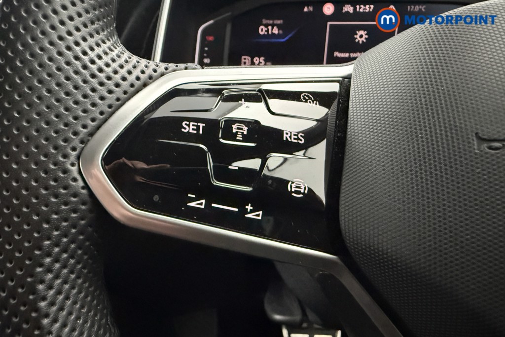 Volkswagen T-Roc R-Line Automatic Petrol SUV - Stock Number (1626708) - 3rd supplementary image