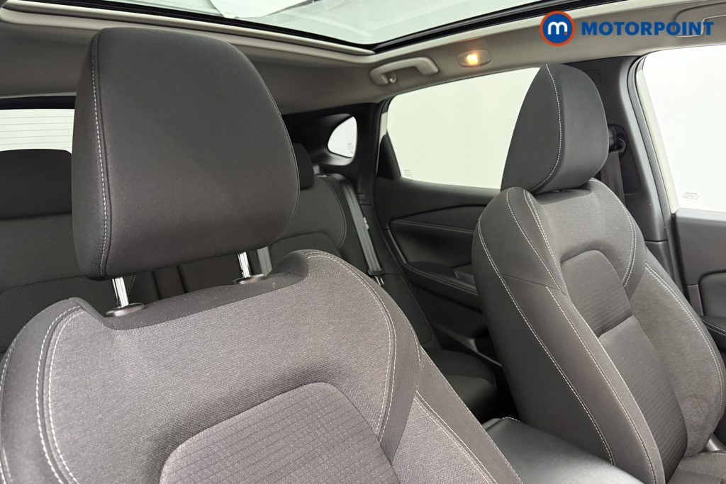 Nissan Qashqai N-Connecta Manual Petrol SUV - Stock Number (1628359) - 12th supplementary image