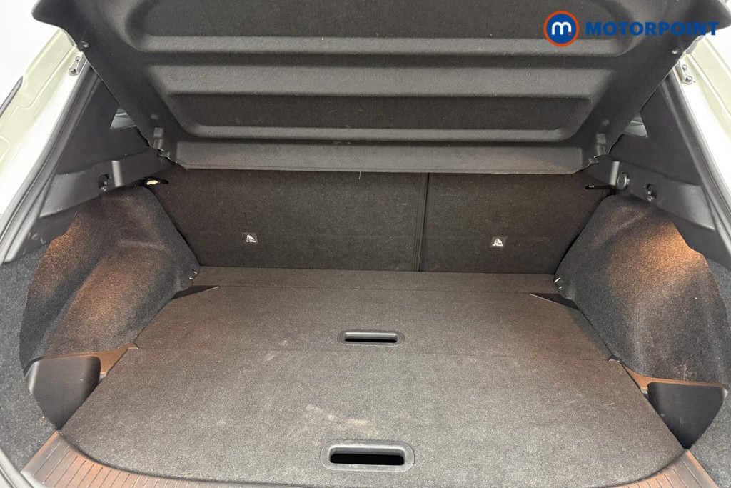 Nissan Qashqai N-Connecta Manual Petrol SUV - Stock Number (1628359) - 19th supplementary image