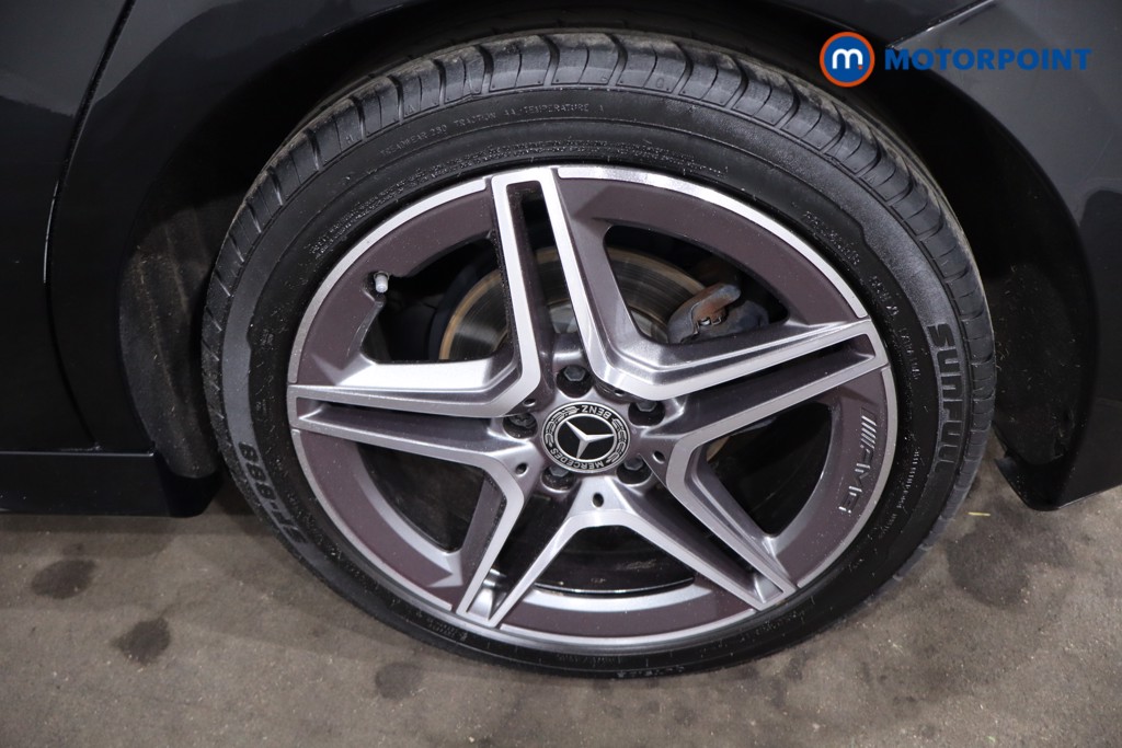 Mercedes-Benz A Class Amg Line Automatic Diesel Hatchback - Stock Number (1628522) - 12th supplementary image