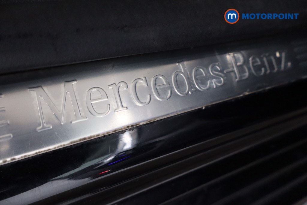 Mercedes-Benz A Class Amg Line Automatic Diesel Hatchback - Stock Number (1628522) - 24th supplementary image