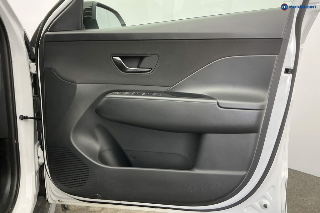 Hyundai Kona N Line Automatic Petrol-Electric Hybrid SUV - Stock Number (1628601) - 26th supplementary image