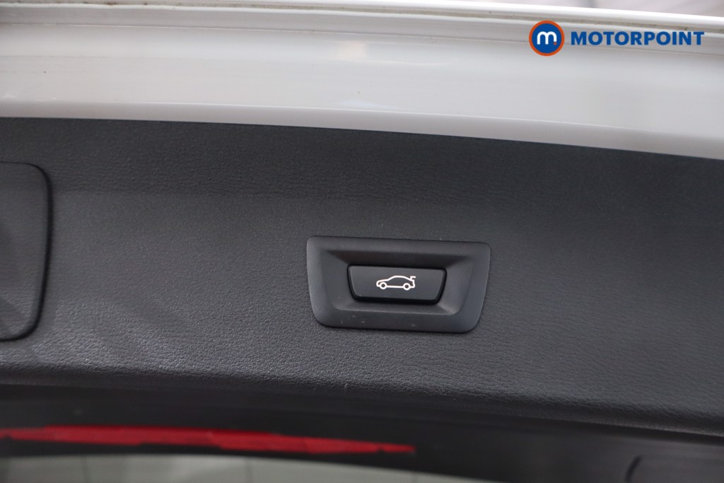 BMW X1 Xline Automatic Petrol Plug-In Hybrid SUV - Stock Number (1628803) - 42nd supplementary image