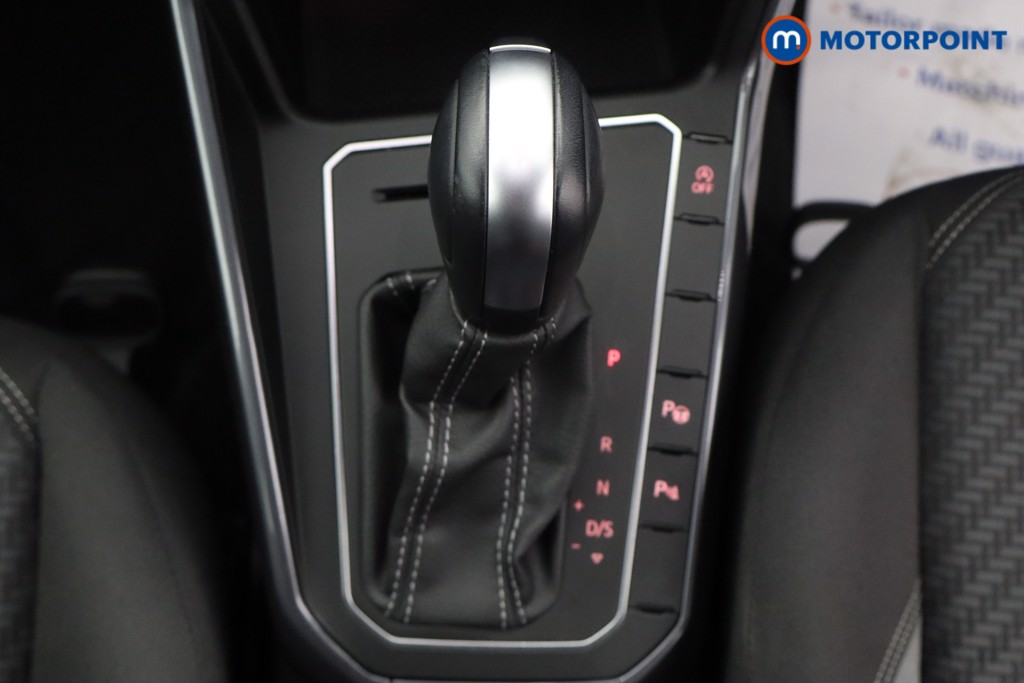 Volkswagen Polo R-Line Automatic Petrol Hatchback - Stock Number (1628869) - 4th supplementary image