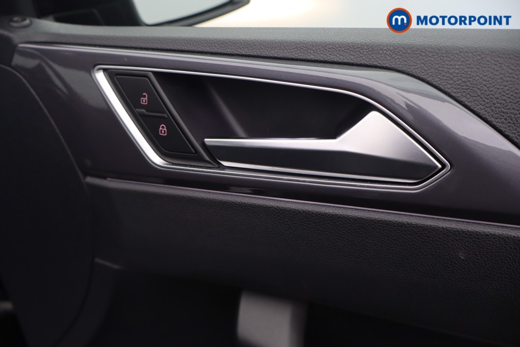 Volkswagen Polo R-Line Automatic Petrol Hatchback - Stock Number (1628869) - 23rd supplementary image
