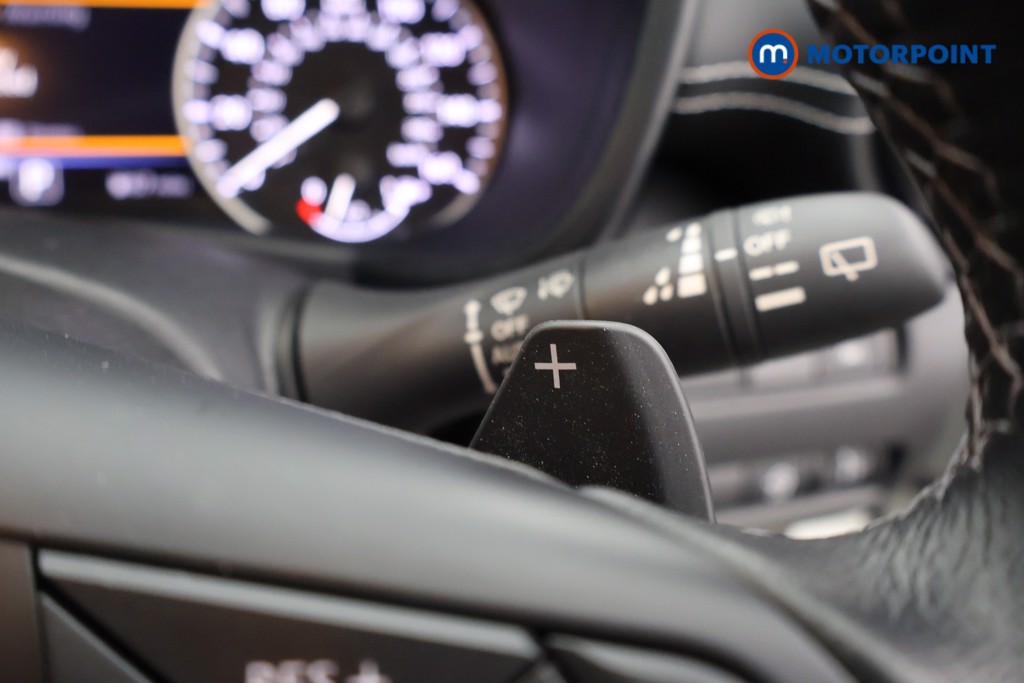 Nissan Juke N-Connecta Automatic Petrol SUV - Stock Number (1629119) - 10th supplementary image