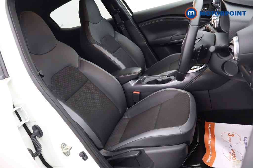 Nissan Juke N-Connecta Automatic Petrol SUV - Stock Number (1629119) - 21st supplementary image