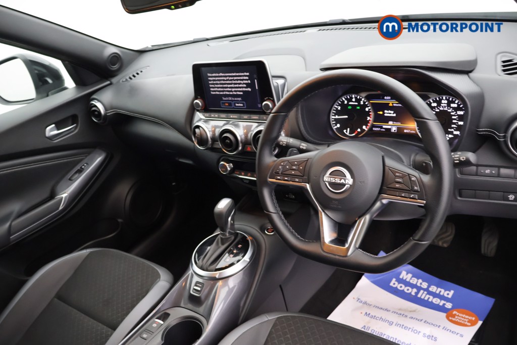 Nissan Juke N-Connecta Automatic Petrol SUV - Stock Number (1629119) - 22nd supplementary image